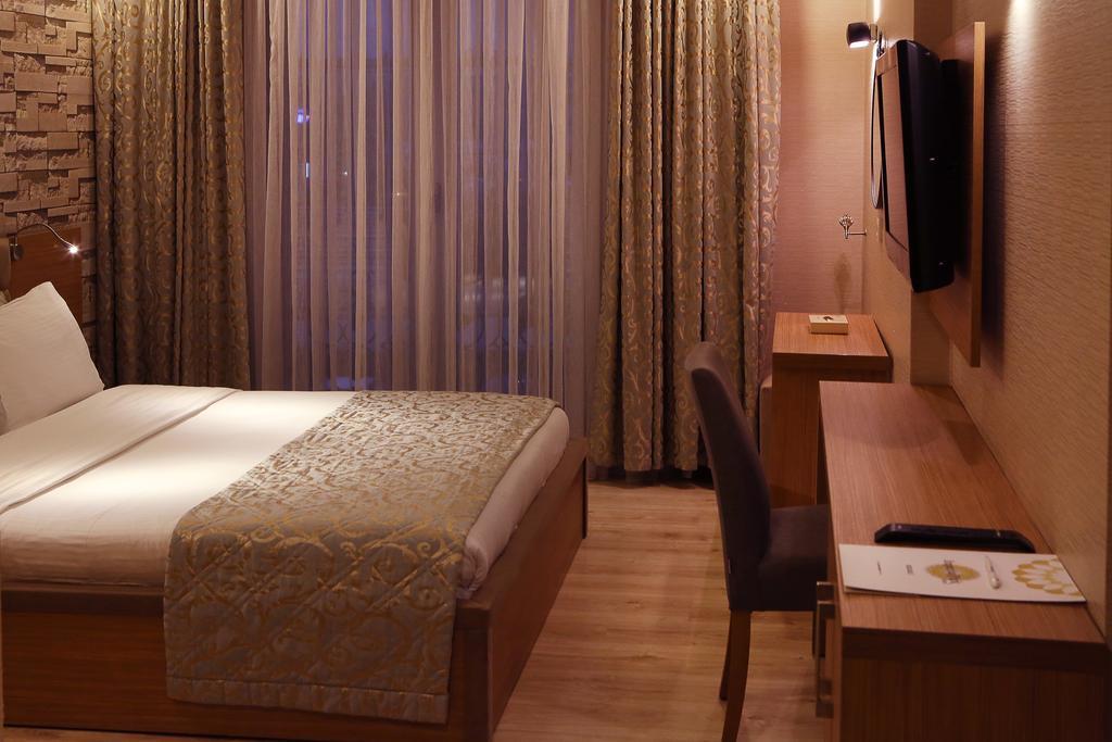 Imperial Park Hotel Izmit Room photo