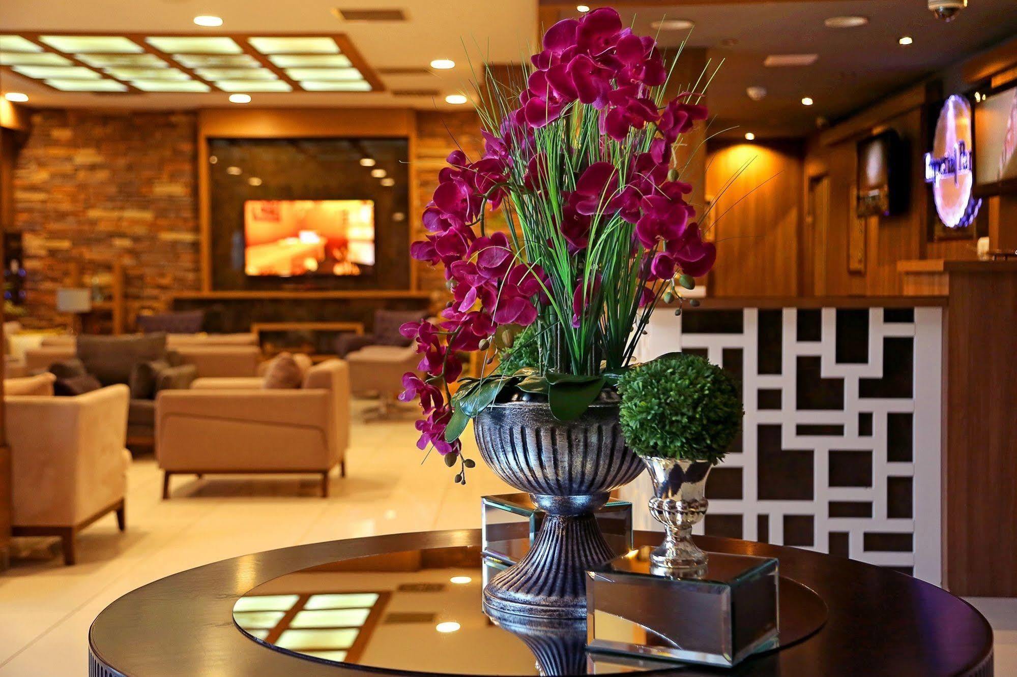 Imperial Park Hotel Izmit Exterior photo